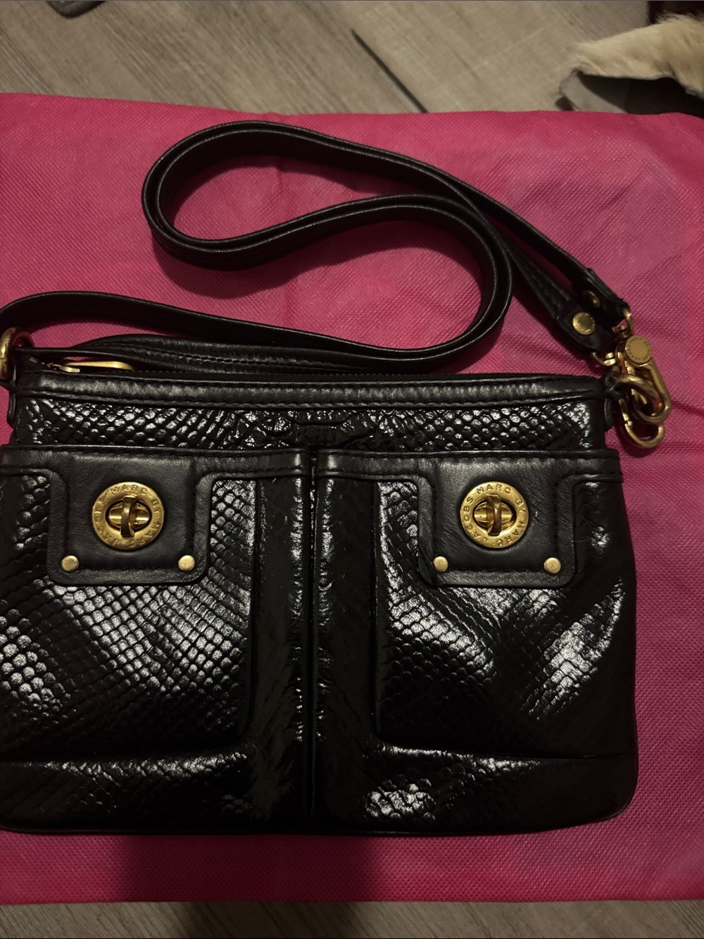 Women’s Black Faux-Snakeskin Crossbody Bag with Gold Hardware